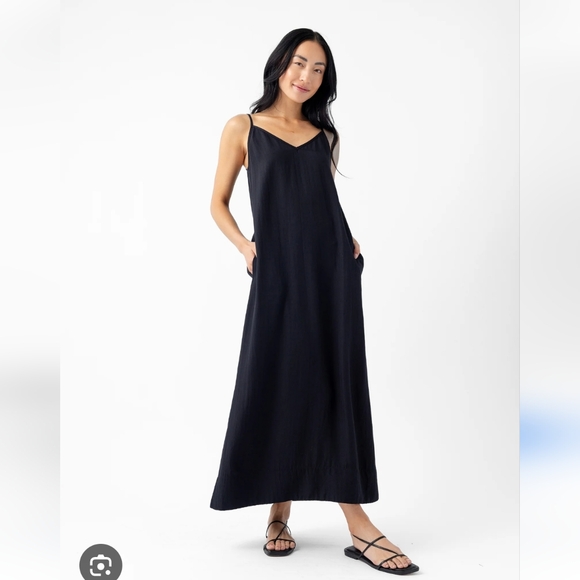 cozy earth Dresses & Skirts - Cozy Earth Women's Sunset Slip Dress Blac Color Size L